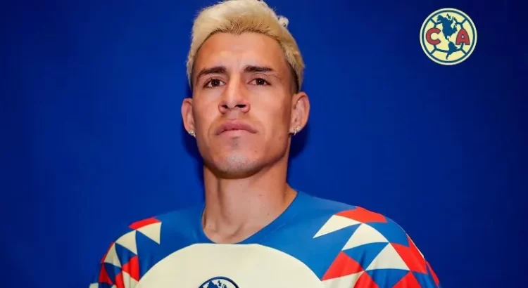 América hace oficial el fichaje del “Chicote” Calderón América hace oficial el fichaje del “Chicote” Calderón