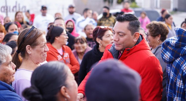 Con la presencia de Cristian Mijares se realizan recorridos en sectores urbanos