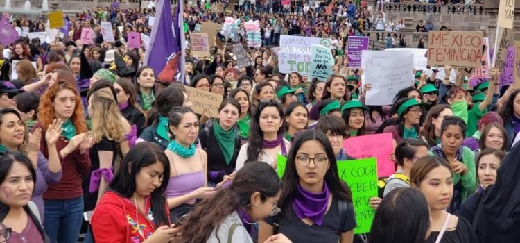 Preparan marcha del 8M en la Laguna