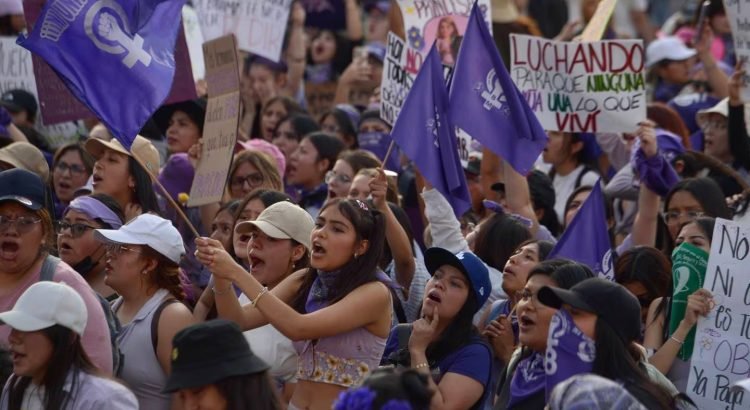 Las mujeres toman las calles de Durango Las mujeres toman las calles de Durango