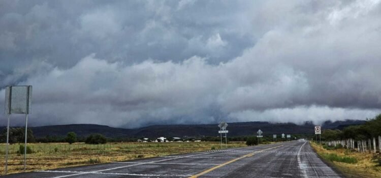 Confirma que las carreteras de Durango están destrozadas: Gobernador