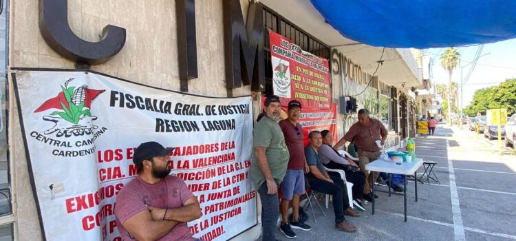 Toman la CTM los trabajadores para reclamar la liquidación