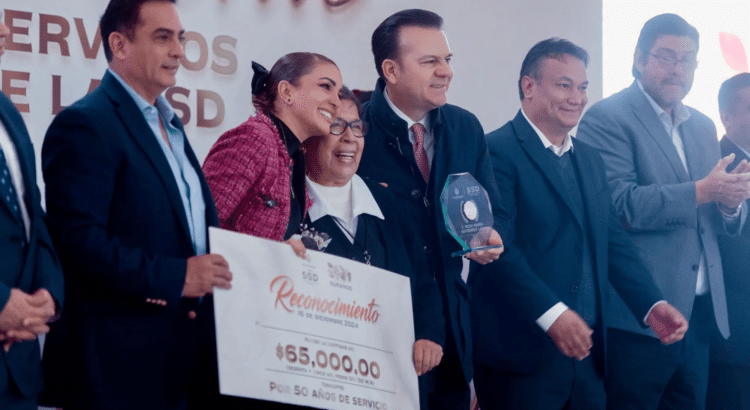 Reconocen a trabajadores de la salud Reconocen a trabajadores de la salud