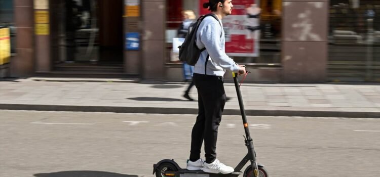 Buscan mayor control con los scooters, racers y bicis eléctricas