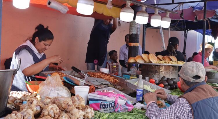 Darán 220 permisos para que se instalen comerciantes en Centro Histórico en Semana Santa Darán 220 permisos para que se instalen comerciantes en Centro Histórico en Semana Santa