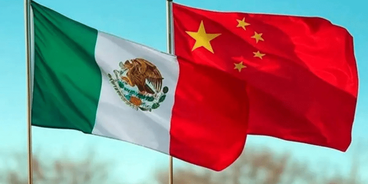 México revisa aranceles a productos chinos