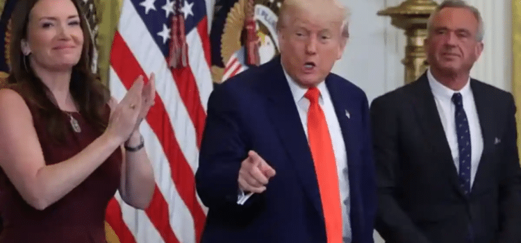 Abandona Trump la cumbre del G7 Abandona Trump la cumbre del G7