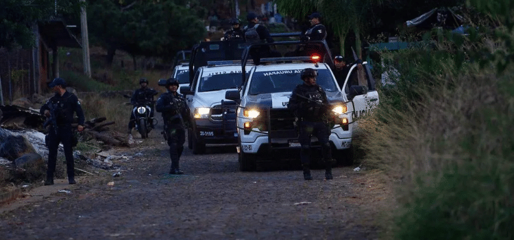 Roban 33 toneladas de oro y plata Roban 33 toneladas de oro y plata