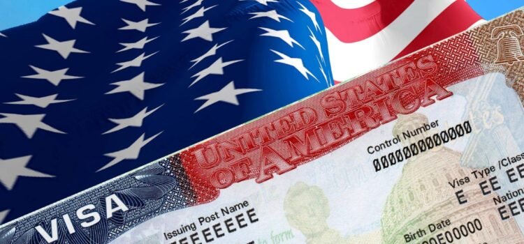 Aumentarán las visas a 9 mil pesos mexicanos Aumentarán las visas a 9 mil pesos mexicanos