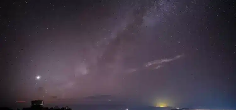 Astrónomos rastrean objeto interestelar que podría acercarse a la Tierra