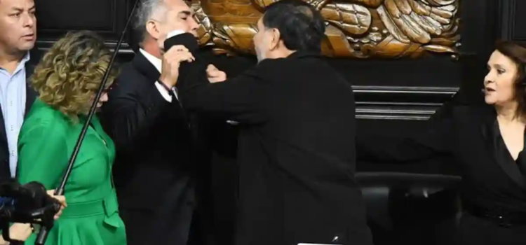 Ya salió el corrido de Alito y su pelea con Fernández Noroña