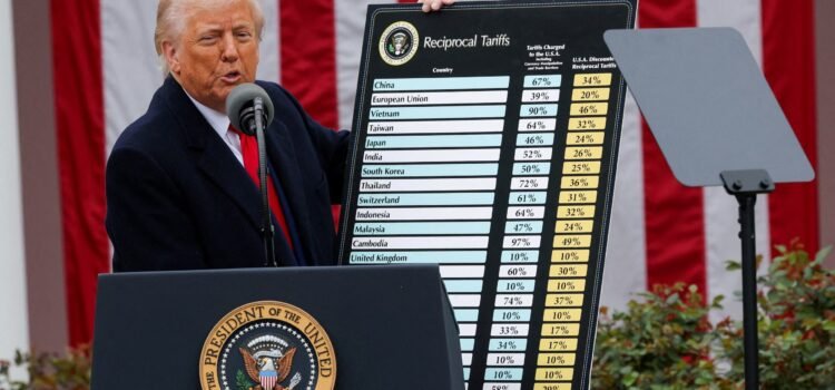 Declara Tribunal de Estados Unidos ilegales la mayoría de los aranceles de Trump