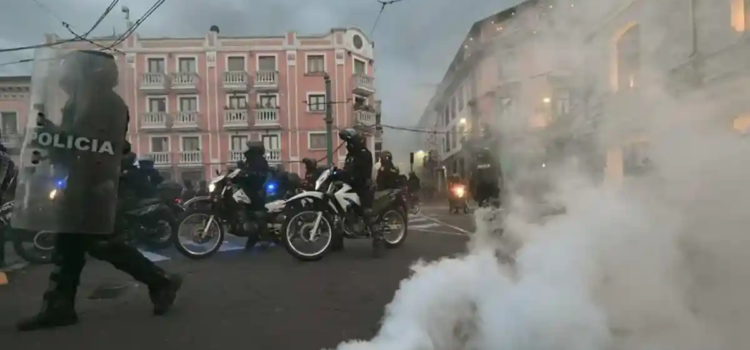 Decreta Noboa estado de excepción en Ecuador