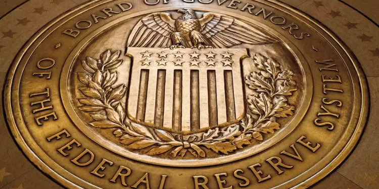 Redujo la Reserva Federal su tasa de interés de referencia Redujo la Reserva Federal su tasa de interés de referencia