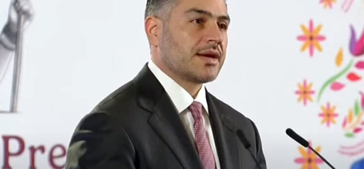 Caen funcionarios y mandos navales por huachicoleo