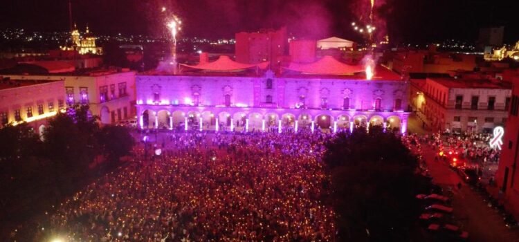 Participan más de 7 mil personas en la Caminata de la Esperanza en Durango