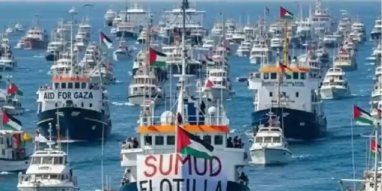 Sigue flotilla internacional avanzando hacia Gaza pese a intercepción de Israel Sigue flotilla internacional avanzando hacia Gaza pese a intercepción de Israel