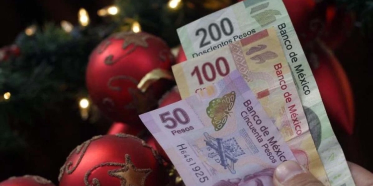 Proponen aumentar el aguinaldo a 40 días Proponen aumentar el aguinaldo a 40 días