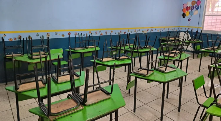 Madre denuncia que su hijo fue amenazado con navajas en primaria Madre denuncia que su hijo fue amenazado con navajas en primaria