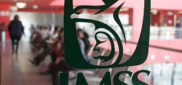 Denuncian despido violento del IMSS Durango Denuncian despido violento del IMSS Durango
