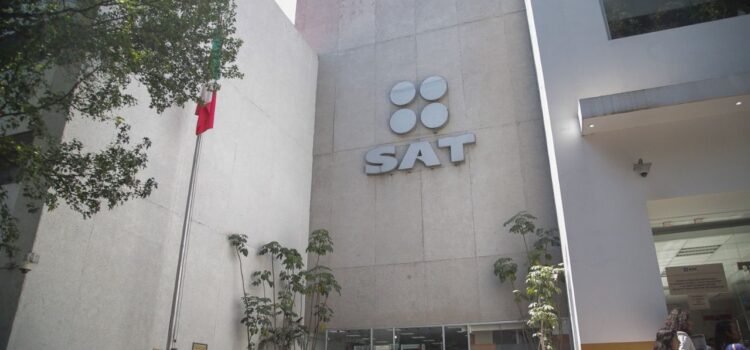 SAT aplicará sanciones más estrictas y mayor vigilancia fiscal a partir de 2026