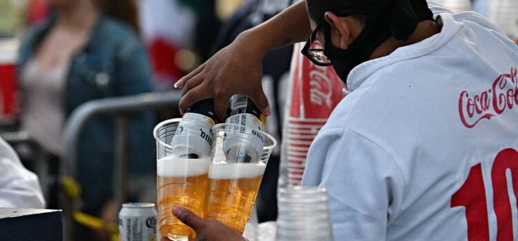 Buscarán prohibir el consumo de alcohol en unidades deportivas del estado Buscarán prohibir el consumo de alcohol en unidades deportivas del estado