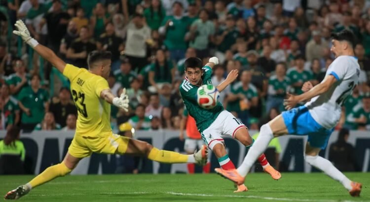 México enfrenta el último juego amistoso del año