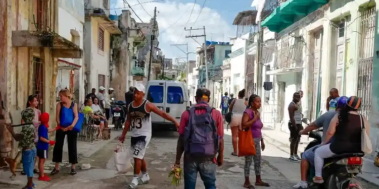 Cuba, paralizada por la chikunguña