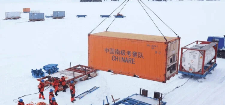 China parte hacia la Antártida en busca de pistas sobre el cambio climático China parte hacia la Antártida en busca de pistas sobre el cambio climático