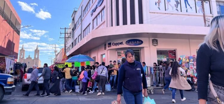 Compras de última hora saturan el Centro de Durango: Navidad 2025 Compras de última hora saturan el Centro de Durango: Navidad 2025