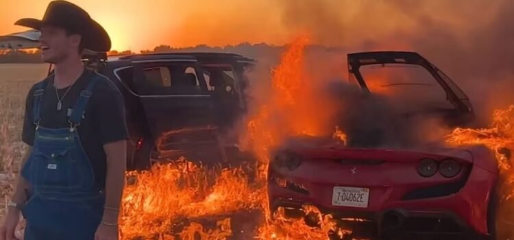 El creador de contenido que quemó un Ferrari para generar impacto digital enfrenta una posible pena de cárcel El creador de contenido que quemó un Ferrari para generar impacto digital enfrenta una posible pena de cárcel