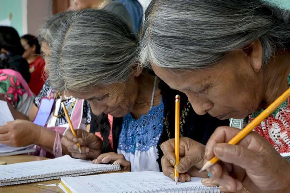 Persiste el rezago educativo en Durango, principalmente en adultos mayores
