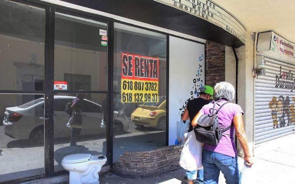 Crisis económica obliga a comercios a cerrar temprano en Durango capital
